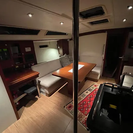 Sailyachtvenice Hotel en barco *